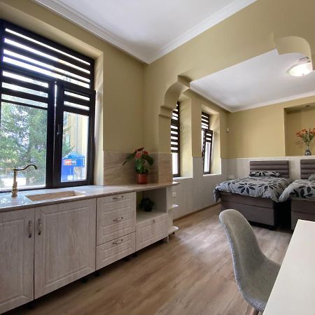 Къща За Гости Кребс Guesthousekrebs Schumen Exterior foto