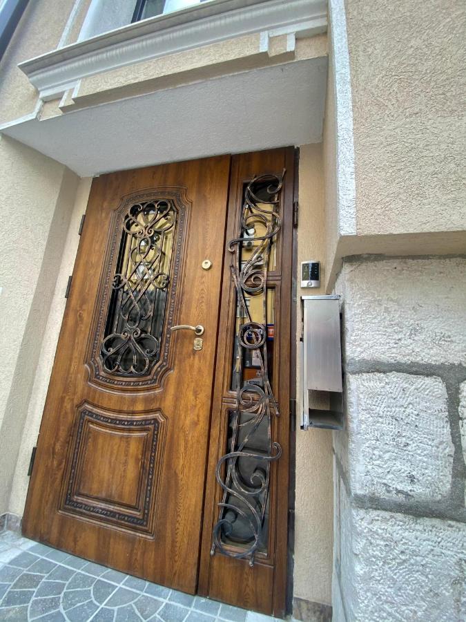 Къща За Гости Кребс Guesthousekrebs Schumen Exterior foto